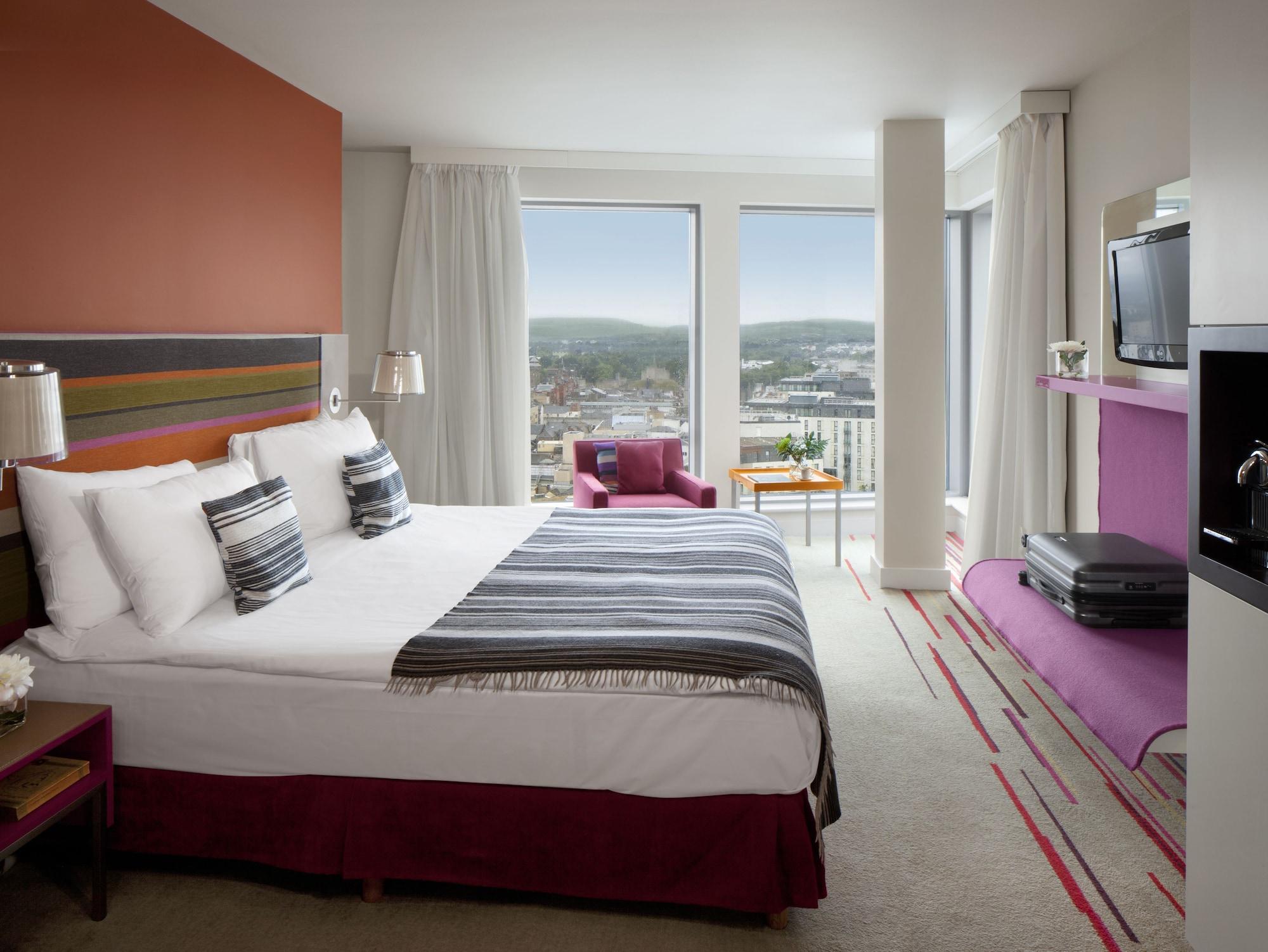 Radisson Blu Hotel, 4* Cardiff